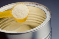 Sữa bột mở nắp để được bao lâu? Cách bảo quản sữa công thức 